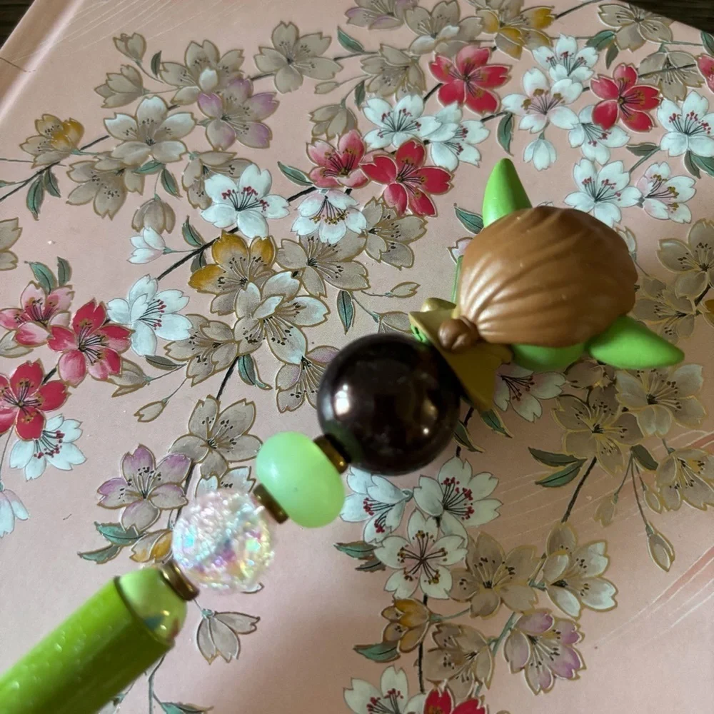 Disney Doorables: Star Wars: Yaddle handmade beaded pen